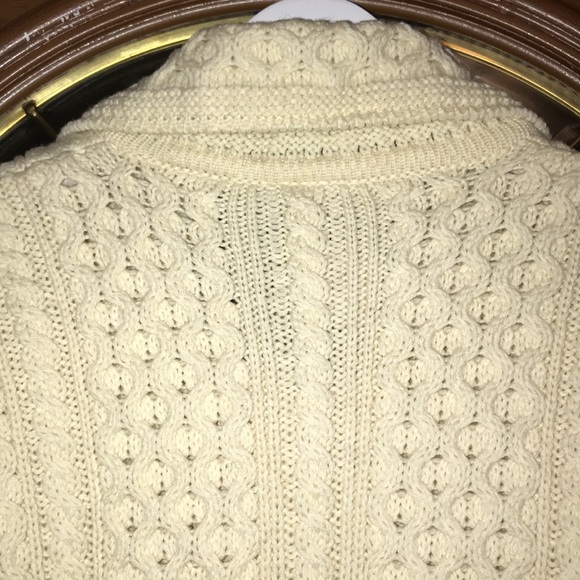 Carraig Donn Women's Merino Wool Knit Scarf - Ivory Aran Stitch Winter Scarf, One Size